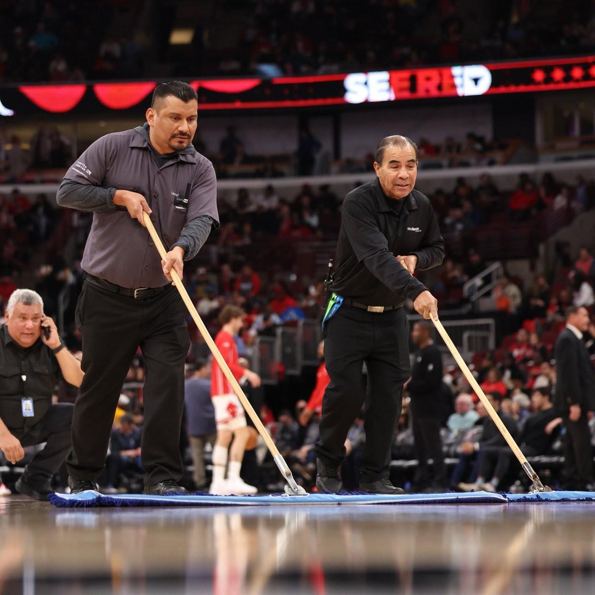 星空体育平台-官方：因场地出现冷凝水而延期的公牛vs热火将于1月30日重赛