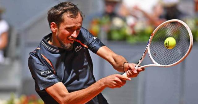 星空体育-红土越来越好但还不是大师 梅总的法网不用期待？